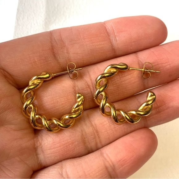 18k Gold Plated Twisted Hoop Earrings - Picture 5 of 7